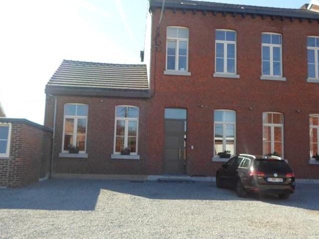 Kot location à Fexhe-le-haut-clocher, Wallonie