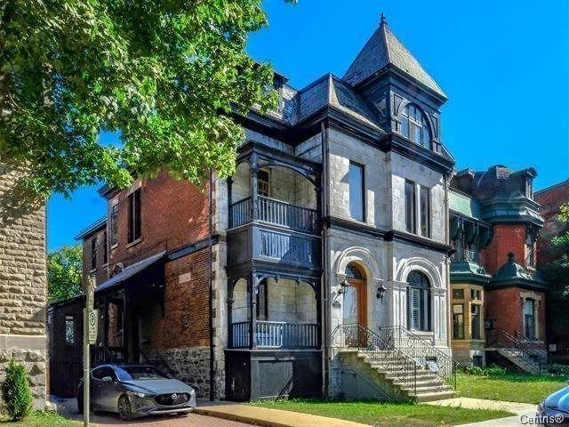Apartment for rent in Westmount, Quebec