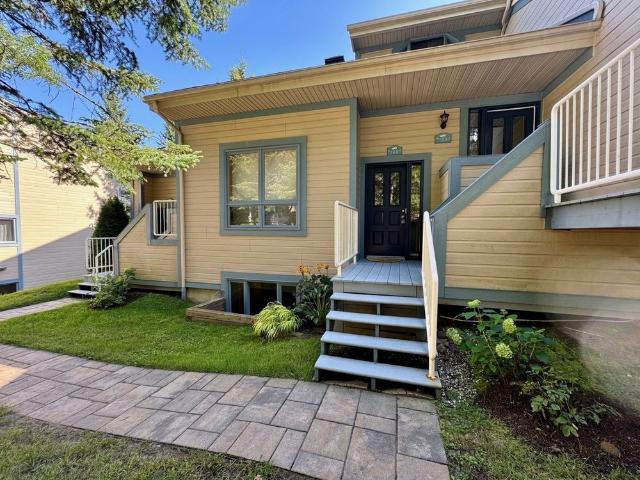 Apartment for rent in Laurentides, Quebec