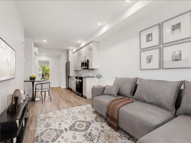 Apartment for rent in St. Leonard's, Quebec