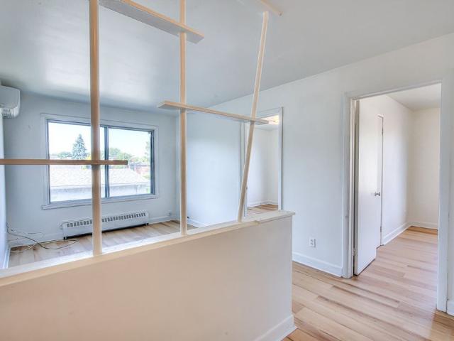 Apartment for rent in LeMoyne, Longueuil