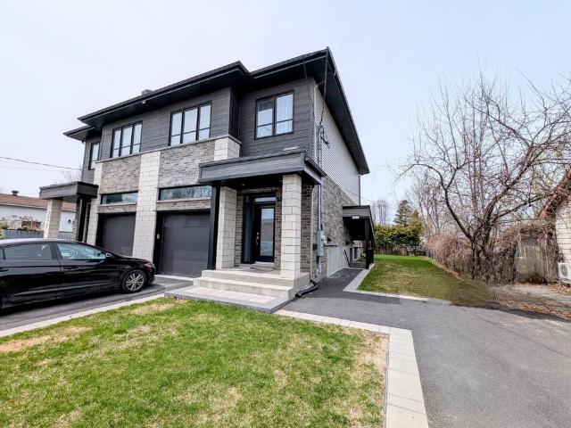 Apartment for rent in Longueuil, Quebec