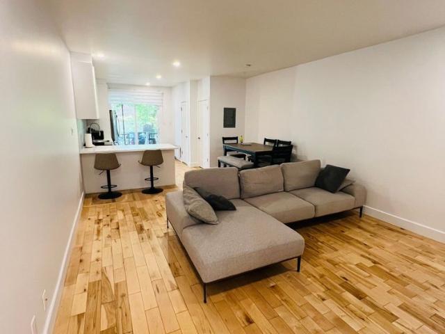 Apartment for rent in St. Leonard's, Quebec