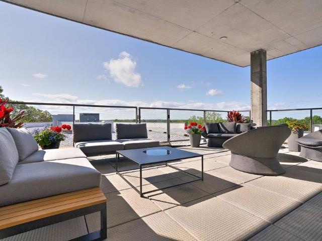 Apartment for rent in Dollard-des-Ormeaux, Montréal (région administrative)
