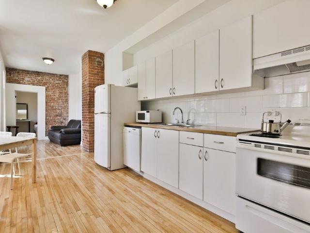 Apartment for rent in St. Leonard's, Quebec