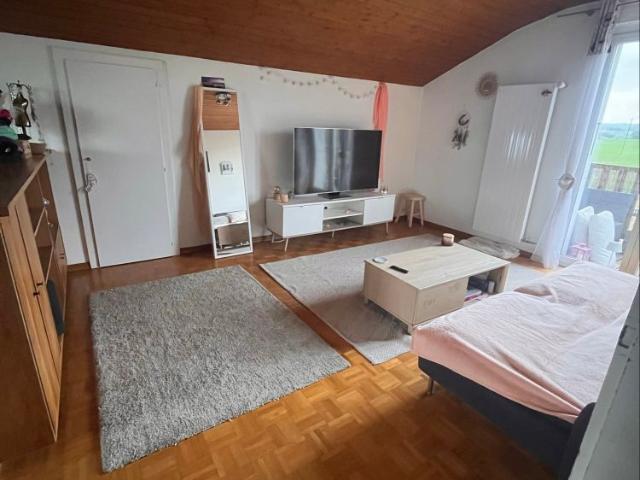 Apartment mieten in Sullens, District du Gros-de-Vaud