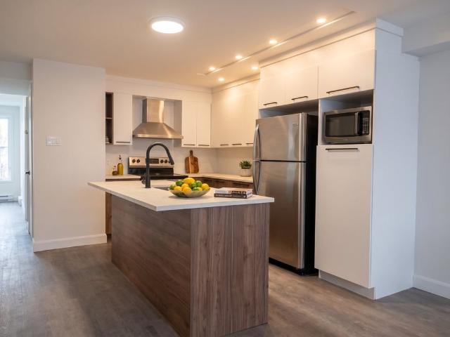 Apartment for rent in St. Leonard's, Quebec
