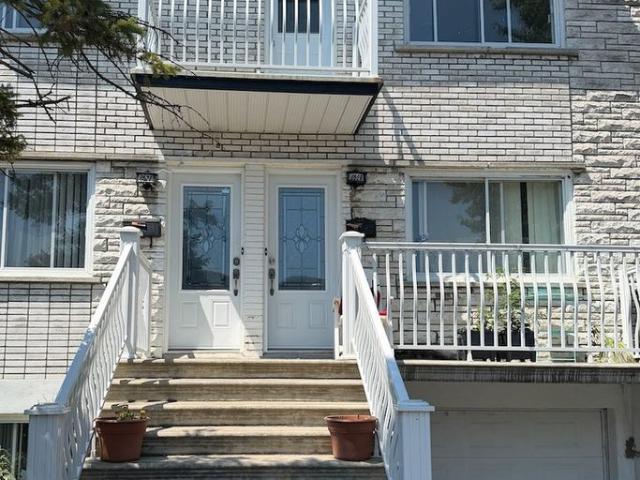 Apartment for rent in St. Leonard's, Quebec