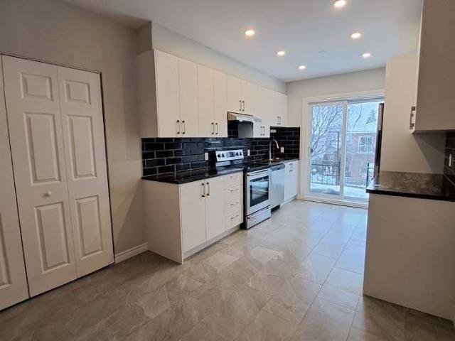 Apartment for rent in St. Leonard's, Quebec