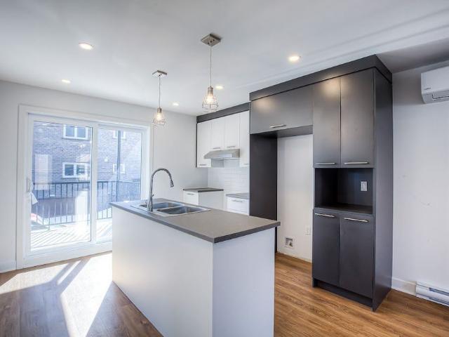 Apartment for rent in Longueuil, Quebec