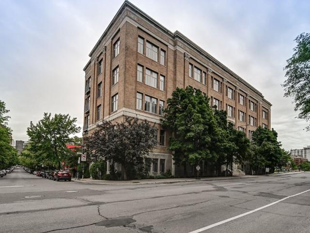 Apartment for rent in St. Leonard's, Quebec