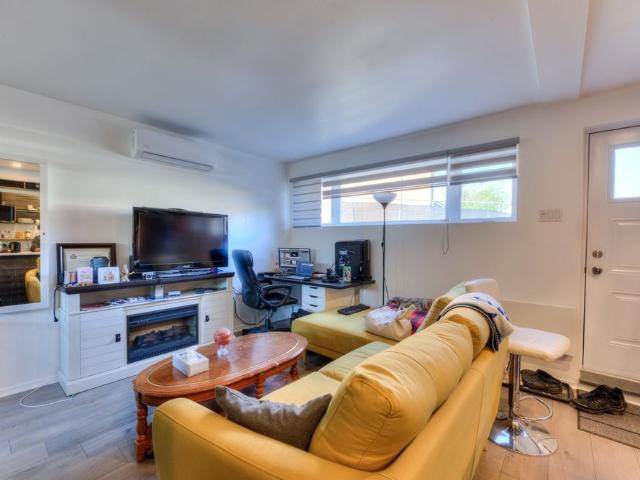 Apartment for rent in Pierrefonds-Roxboro, Montréal
