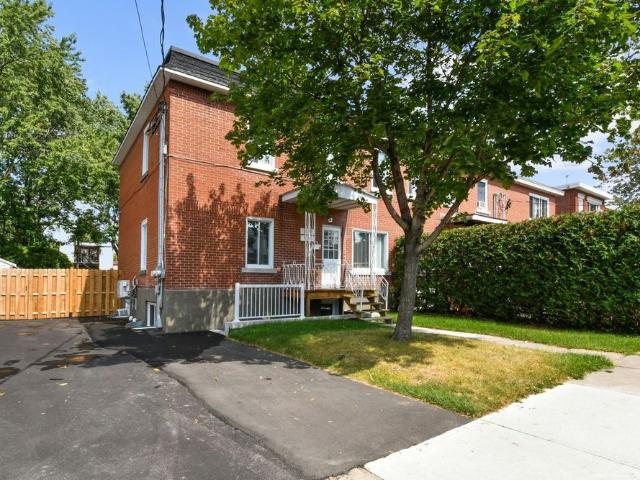 Apartment for rent in Longueuil, Quebec