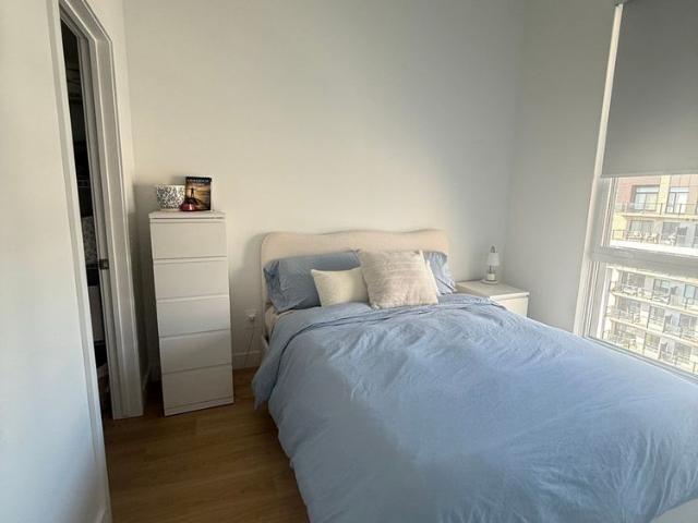 Apartment for rent in Pointe-claire, Quebec