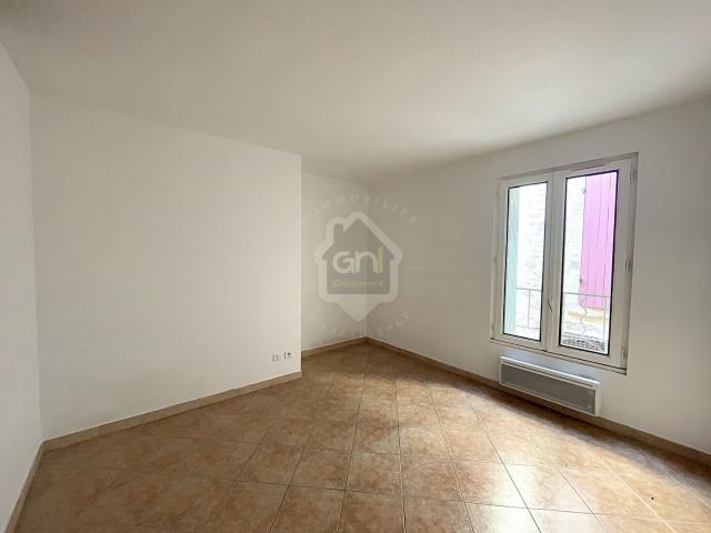 Appartement location à Nîmes, Domazan