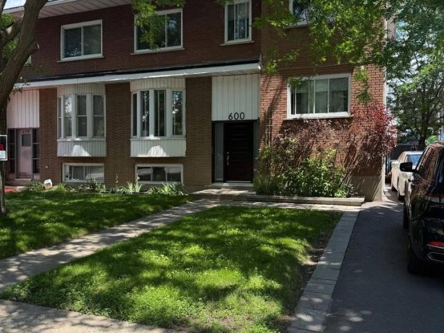 Apartment for rent in St. Leonard's, Quebec
