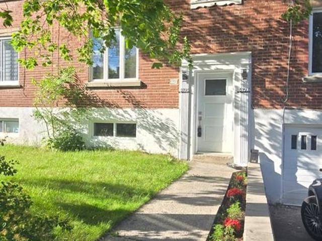 Apartment for rent in St. Leonard's, Quebec