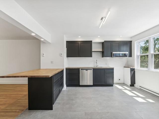 Apartment for rent in St. Leonard's, Quebec