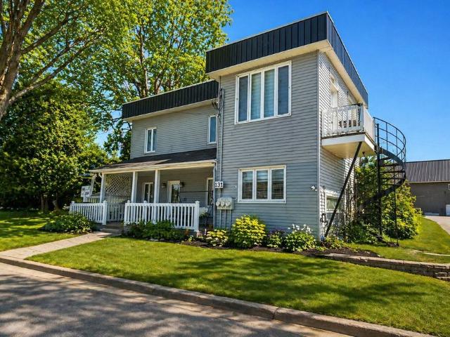 Apartment for rent in La Vallée-du-richelieu, Quebec