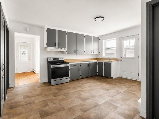 Apartment for rent in Mauricie, Quebec