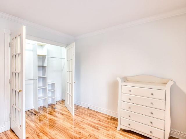 Apartment for rent in Sainte-Anne-de-Bellevue, Montréal (région administrative)