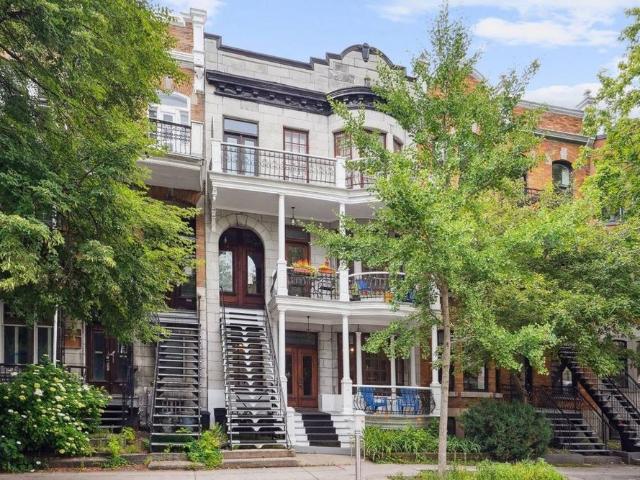 Apartment for rent in St. Leonard's, Quebec