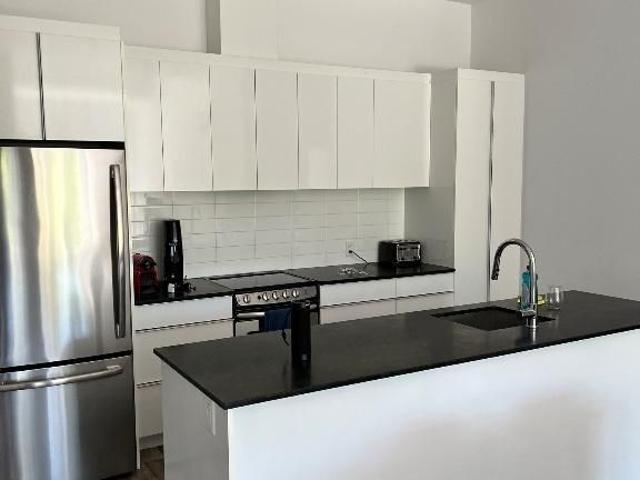 Apartment for rent in Sainte-Foy–Sillery–Cap-Rouge, Québec