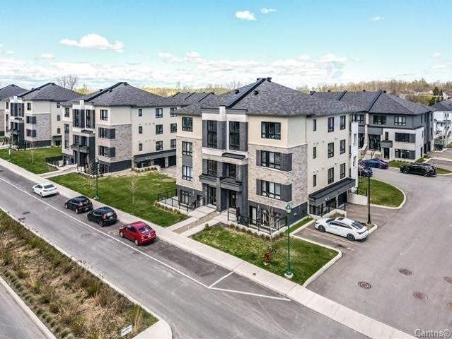 Apartment for rent in Sainte-Dorothée, Laval (région administrative)