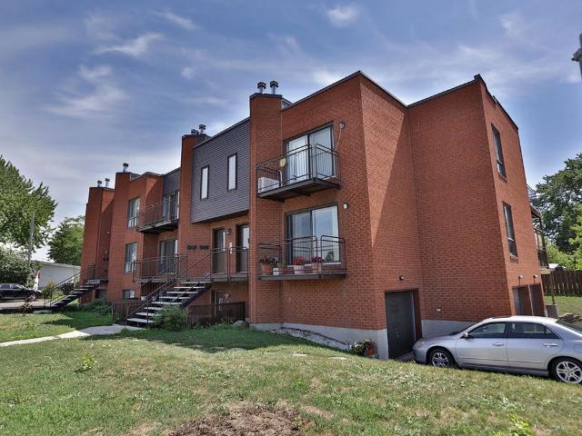 Apartment for rent in Brossard, Quebec