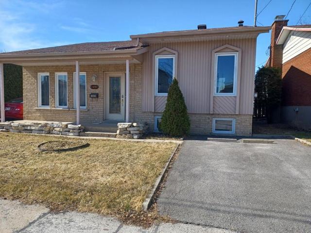 Apartment for rent in Saint-Hubert, Longueuil
