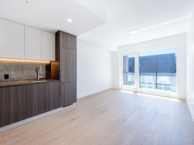 Apartment for rent in Ville-Marie, Montréal