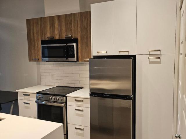 Apartment for rent in Laval-des-rapides, Quebec