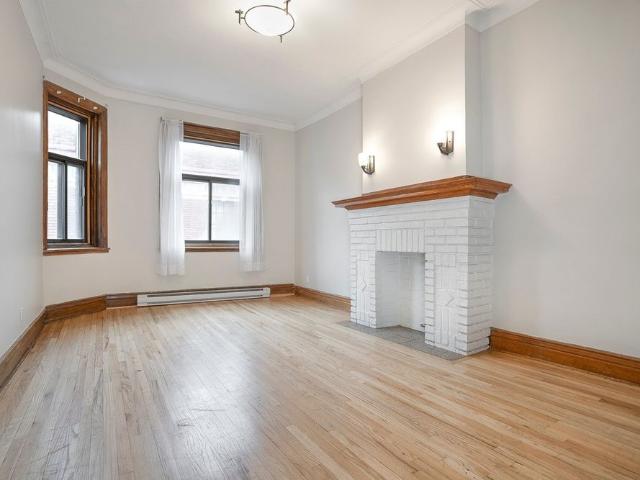 Apartment for rent in Westmount, Quebec