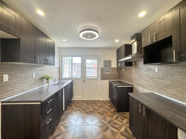 Apartment for rent in St. Leonard's, Quebec
