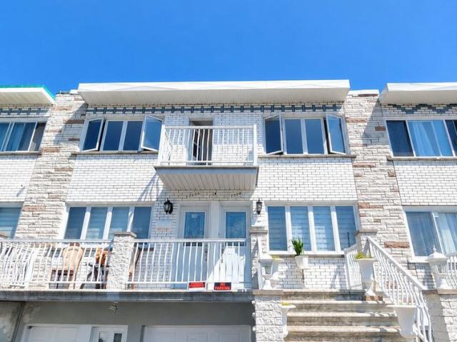 Apartment for rent in St. Leonard's, Quebec