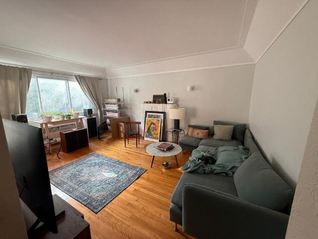Apartment for rent in Hampstead, Quebec