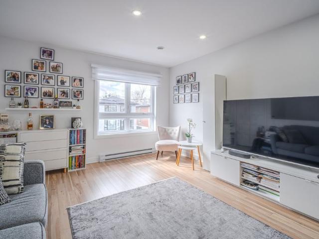 Apartment for rent in Chomedey, Quebec