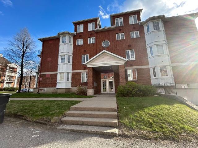 Apartment for rent in St. Leonard's, Quebec