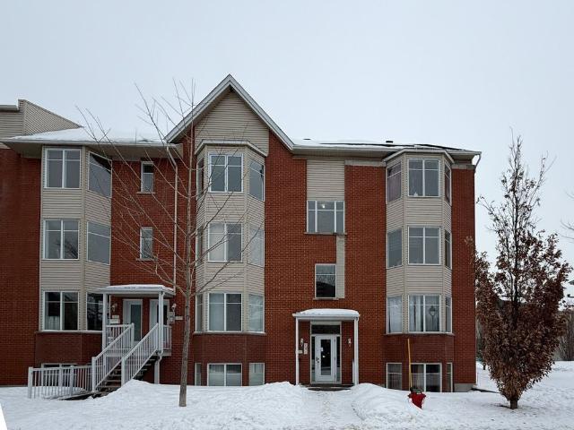 Apartment for rent in St. Leonard's, Quebec