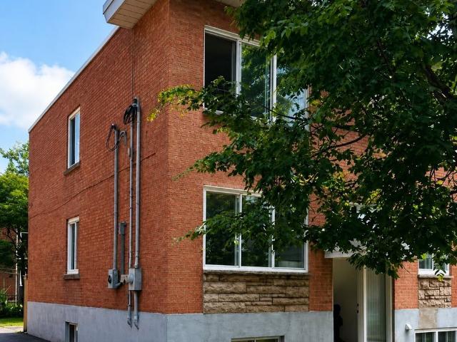 Apartment for rent in St. Leonard's, Quebec