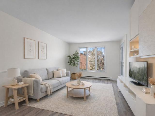 Apartment for rent in St. Leonard's, Quebec