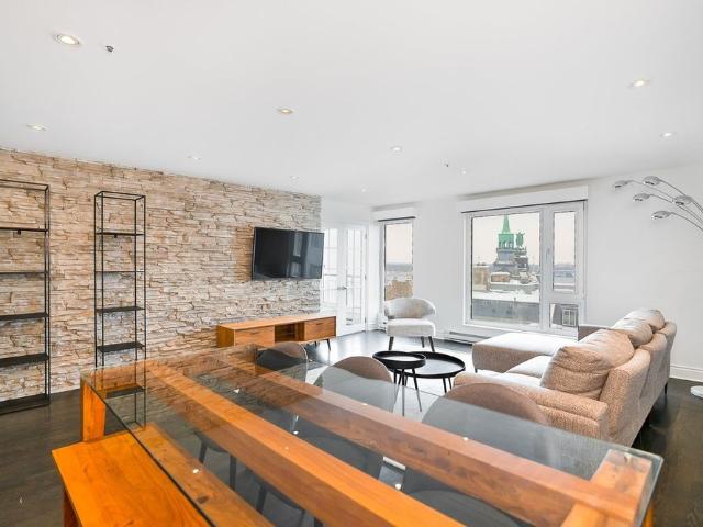 Apartment for rent in Ville-Marie, Montréal