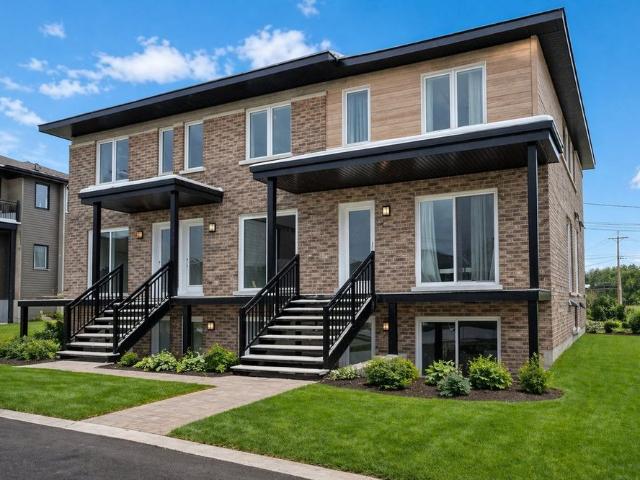 Apartment for rent in Quartier Centre-ville, Saint-Hyacinthe