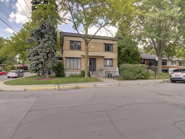 Apartment for rent in St. Leonard's, Quebec