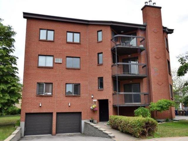 Apartment for rent in Vimont, Quebec