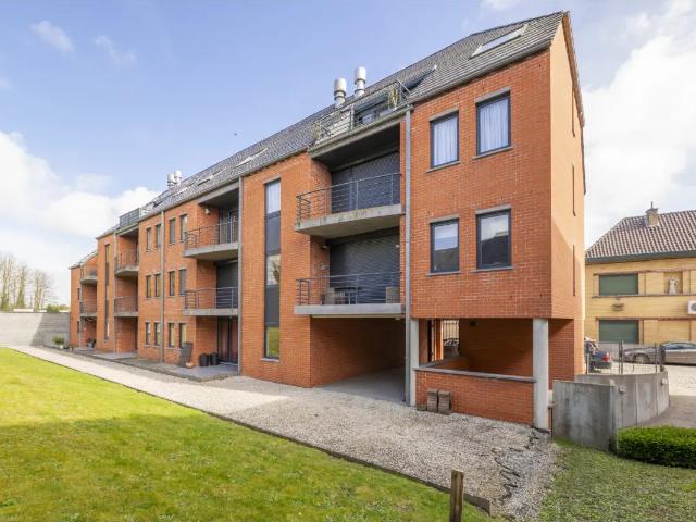 Appartement location à Aat, Wallonie