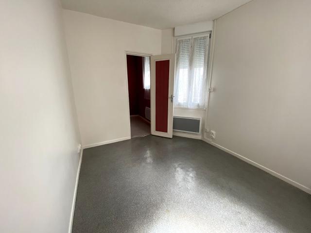 Appartement location à Saint-Quentin, Saint-quentin