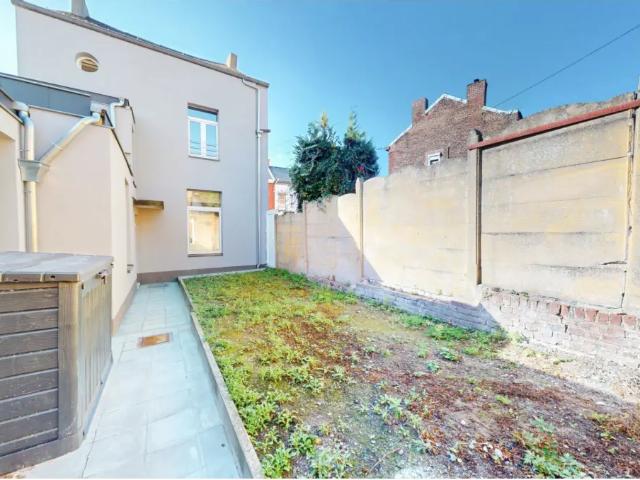 Appartement location à Courcelles