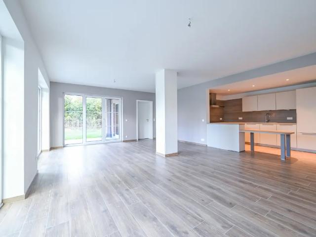 Appartement location à Crisnée