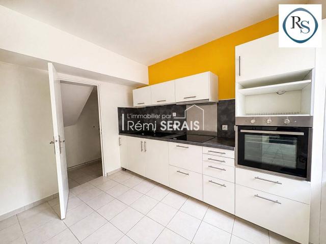 Appartement location à Le Fourneau, Essay